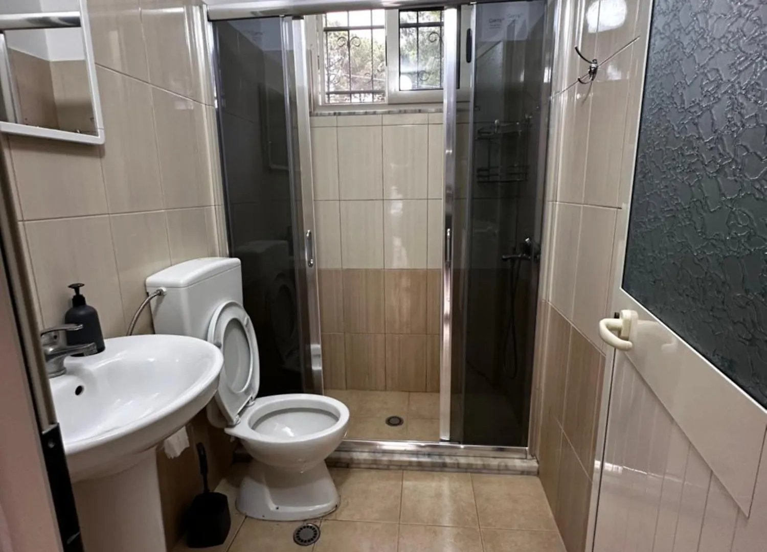 Erik House Apartment Velipoje 0*,  Albania