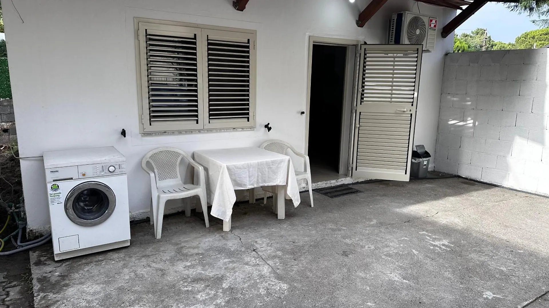 Erik House Apartment Velipoje Albania